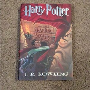 HARRY POTTER BOOK TWO.